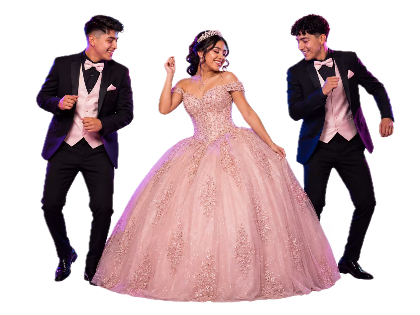 Quinceañera con chambelanes